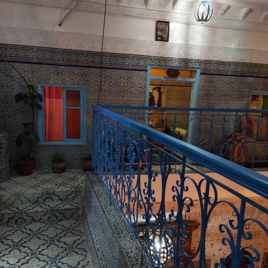 Ryad Bab Berdaine Meknès Buitenkant foto