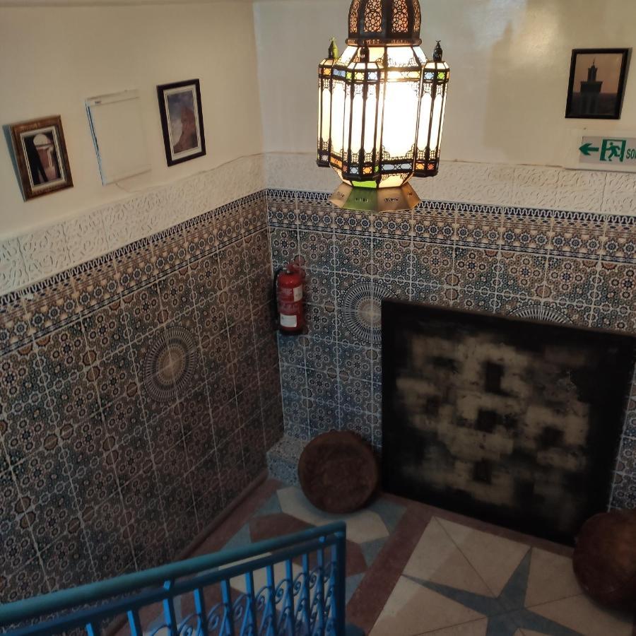 Ryad Bab Berdaine Meknès Buitenkant foto